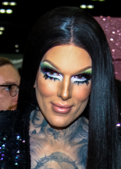 Is Jeffree Star Gay? The Beauty Influencer's Sexual Identity