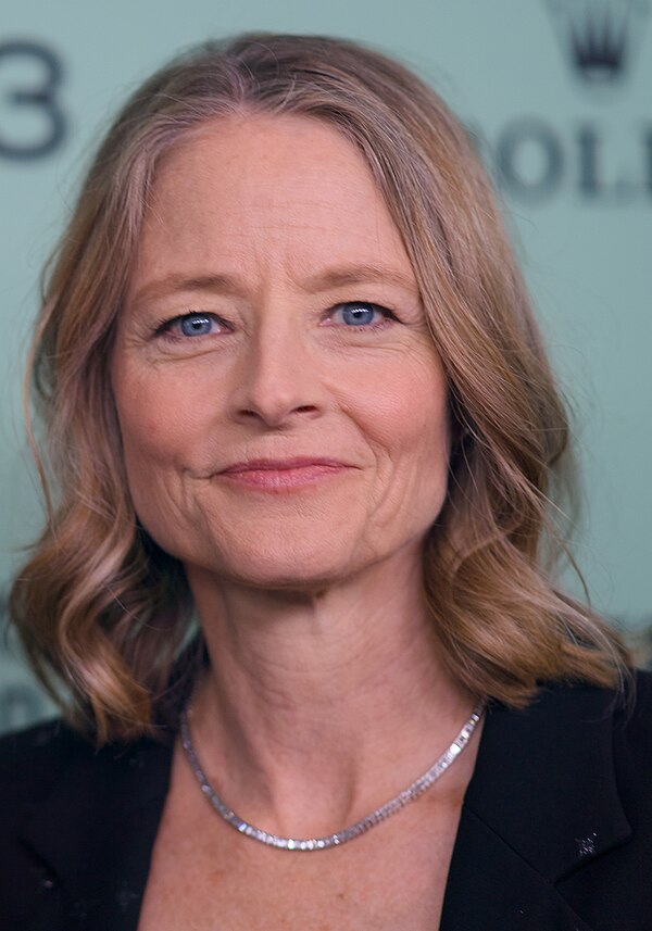 Is Jodie Foster Lesbian? Jodie Foster's Lesbian Identity Confirmed